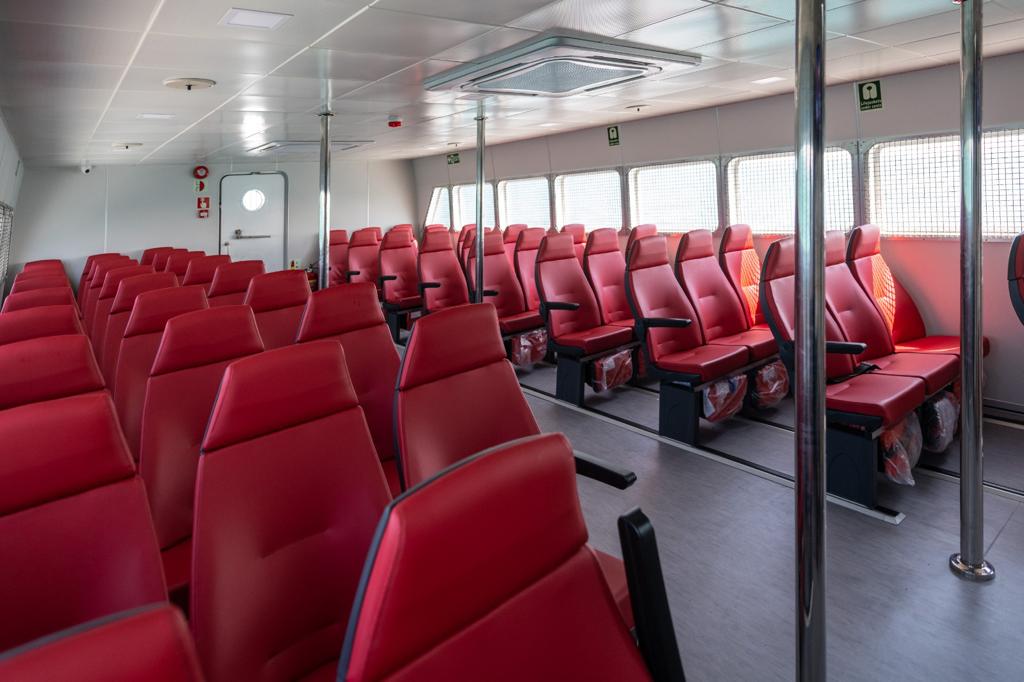 vessel-inside-hall